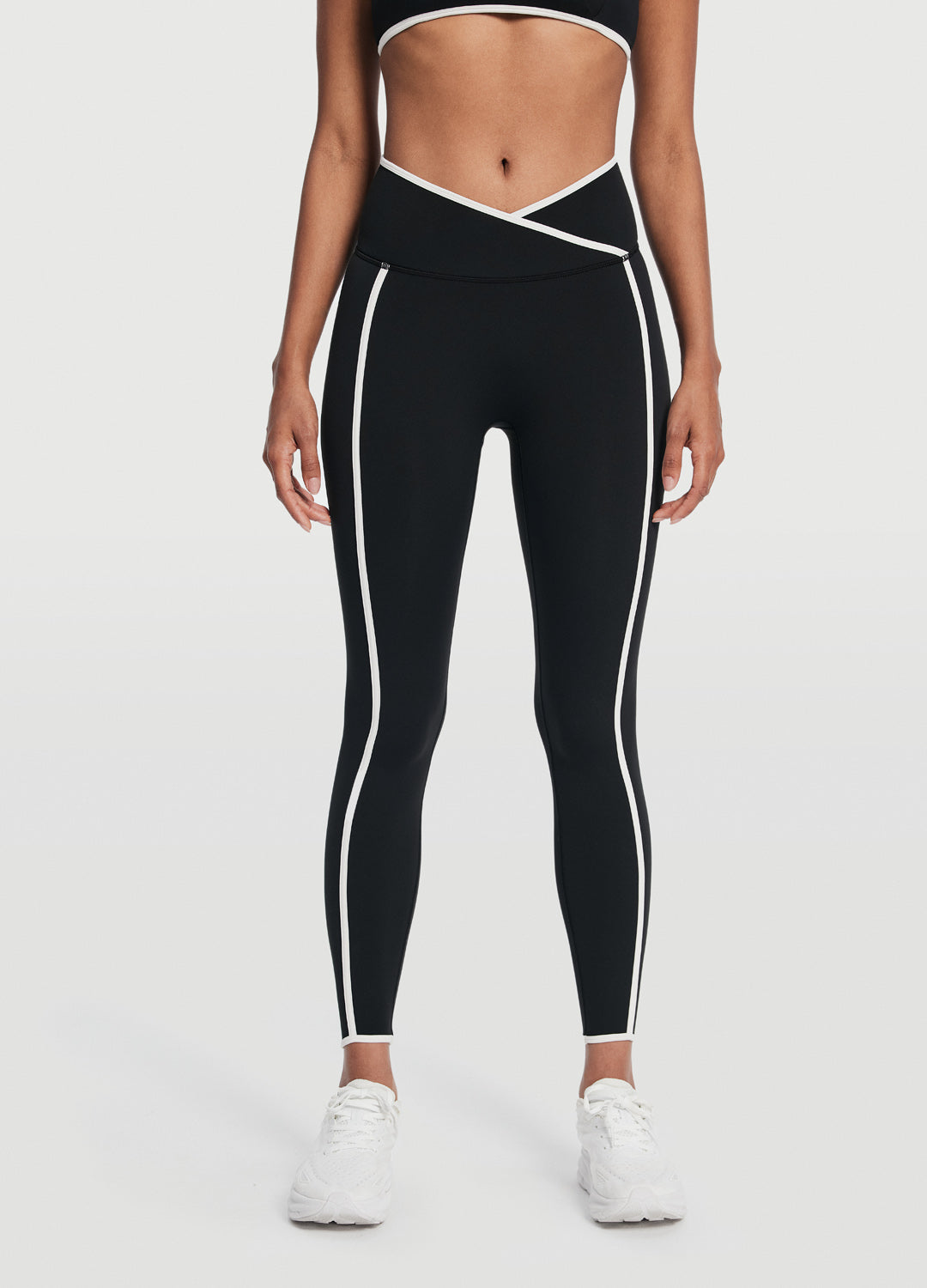 Leggings med crossover linning - Lunvika Boutique