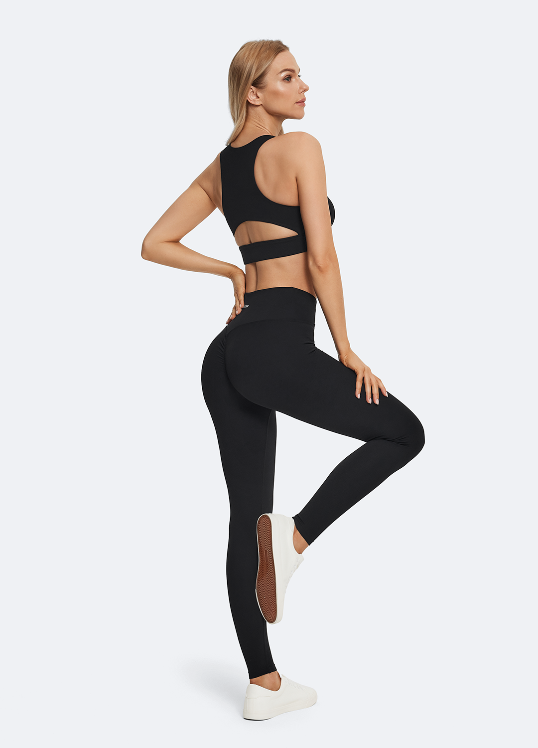 V-Cut Scrunch Leggings - Lunvika Boutique