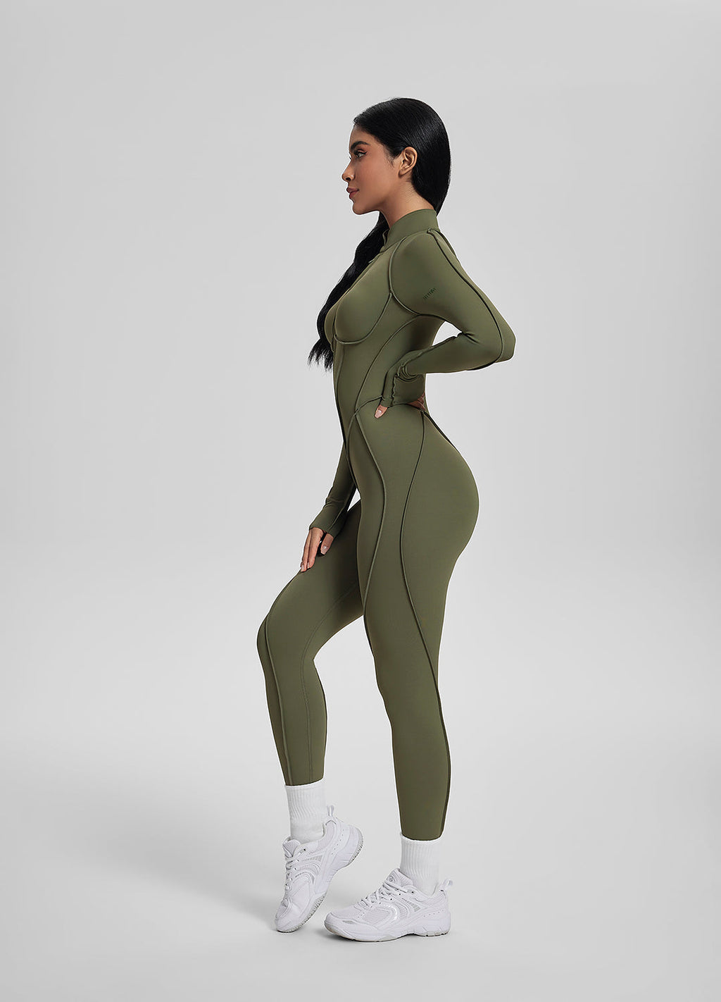 Catsuit med lukket rygg - Lunvika Boutique